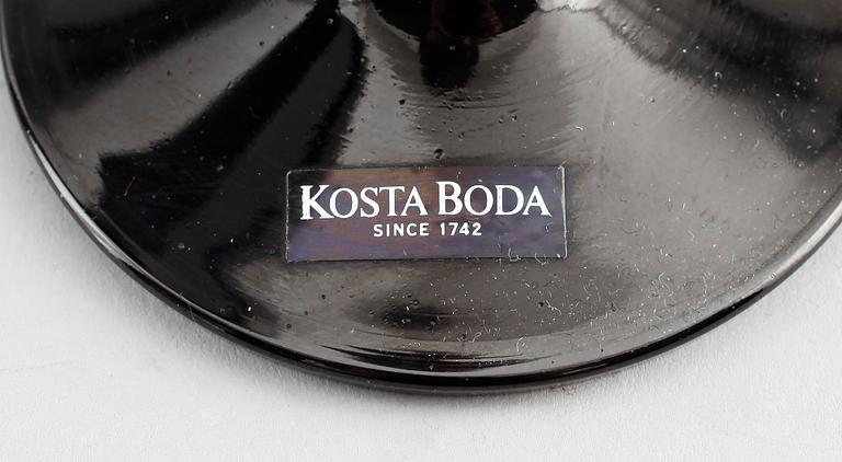 POKALGLAS, 2 st, glas, "Caramba", Ulrica Hydman-Vallien, Kosta Boda.