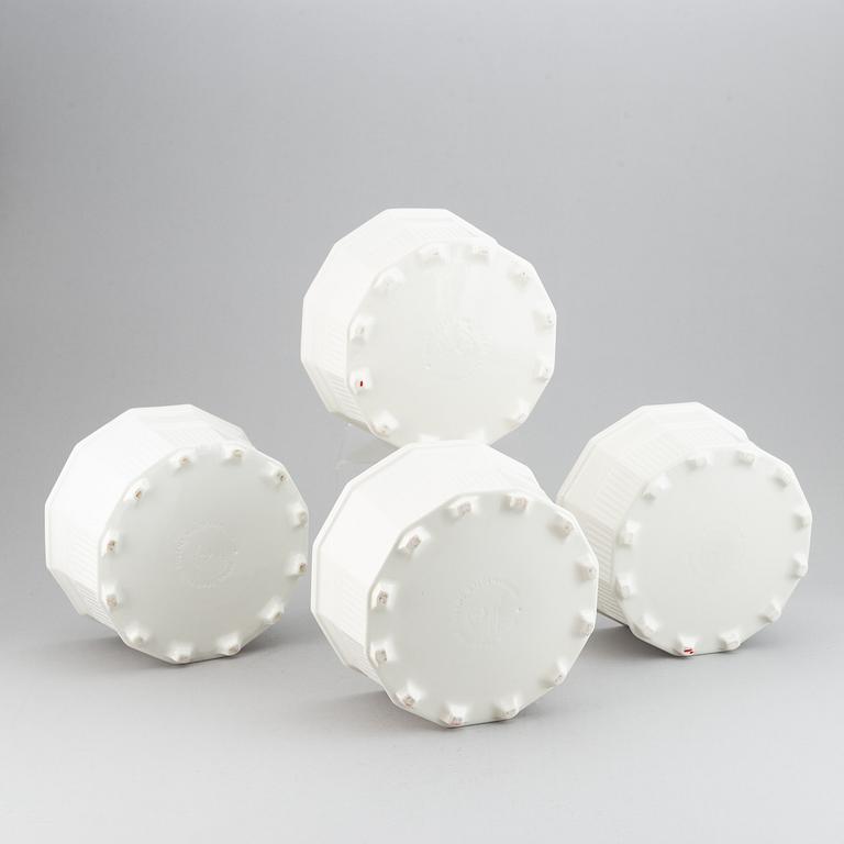 Prins Eugen, 6 porcelain 'Waldemarsuddekrukan' flower pots, Gustavsberg.