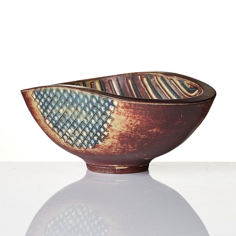 Wilhelm Kåge, a "Farsta" stoneware bowl, Gustavsberg Studio 1950s.