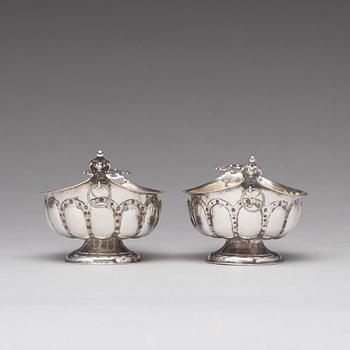 A pair of Swedish 18th century parcel-gilt silver brandy-bowls, mark of Otto Henrik Sjöberg, Falun 1748.