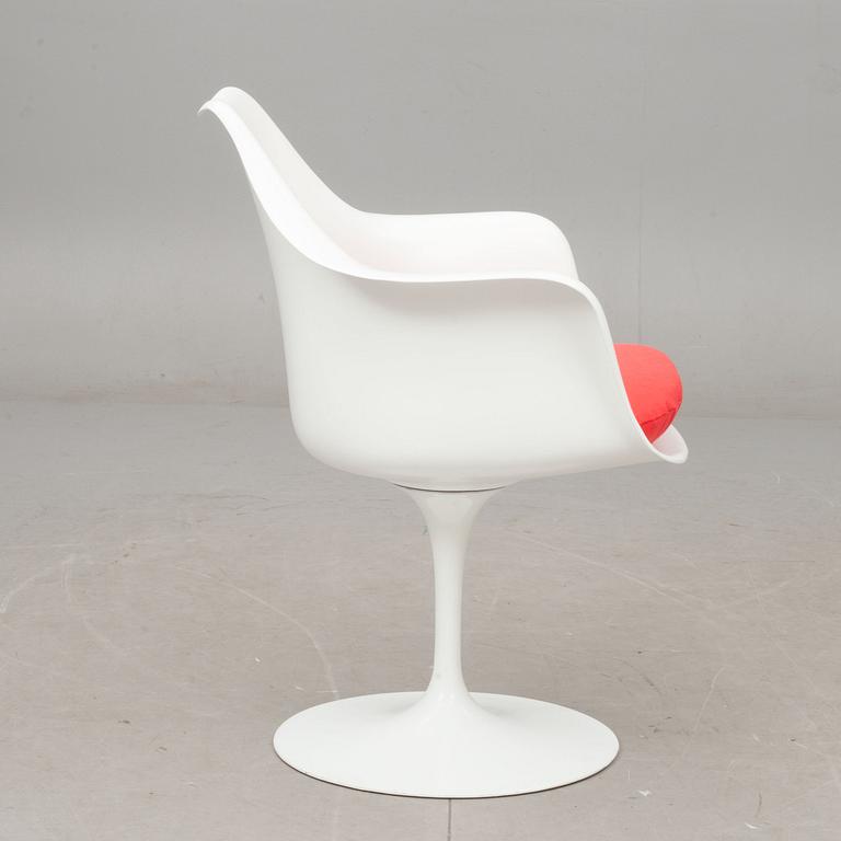 KARMSTOL, "Tulip", Eero Saarinen, Knoll International.
