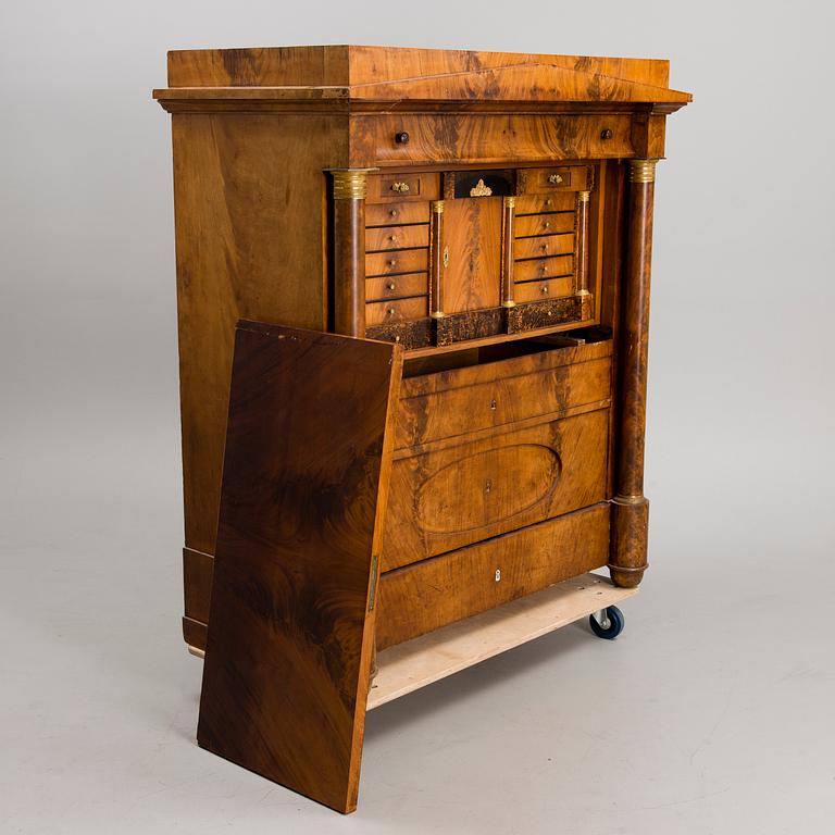 CHIFFONIER, 1800-talets början.