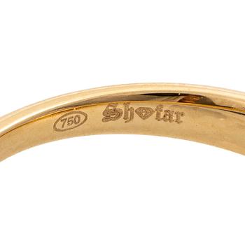 Ring 18K gold with synthetic emerald and brilliant-cut diamonds.
