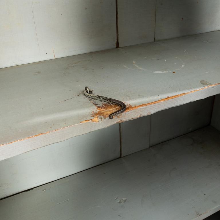 Skåp 1800-talets första hälft.