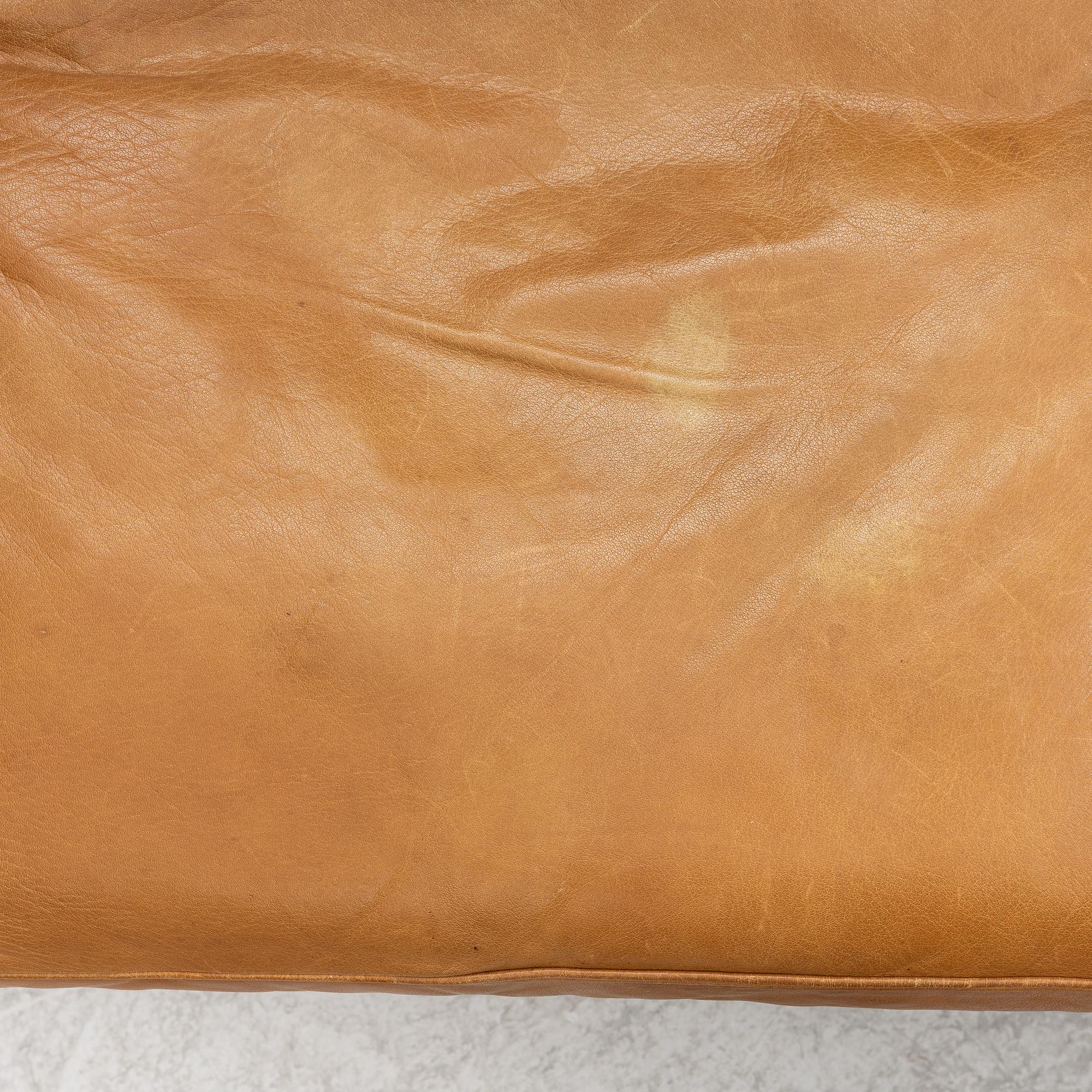 Børge Mogensen, a model 2213 sofa, Fredericia Stolefabrik, Denmark.