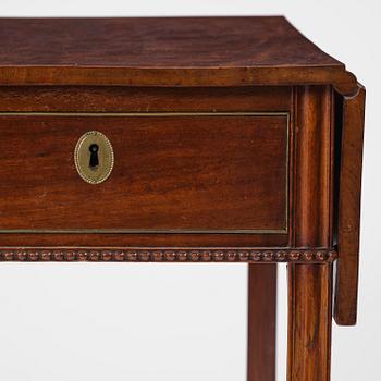 A Late gustavian mahogny table.