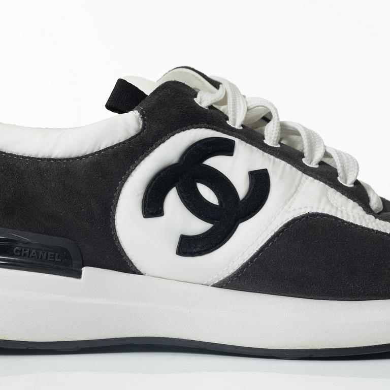 Chanel, sneakers, size 38.