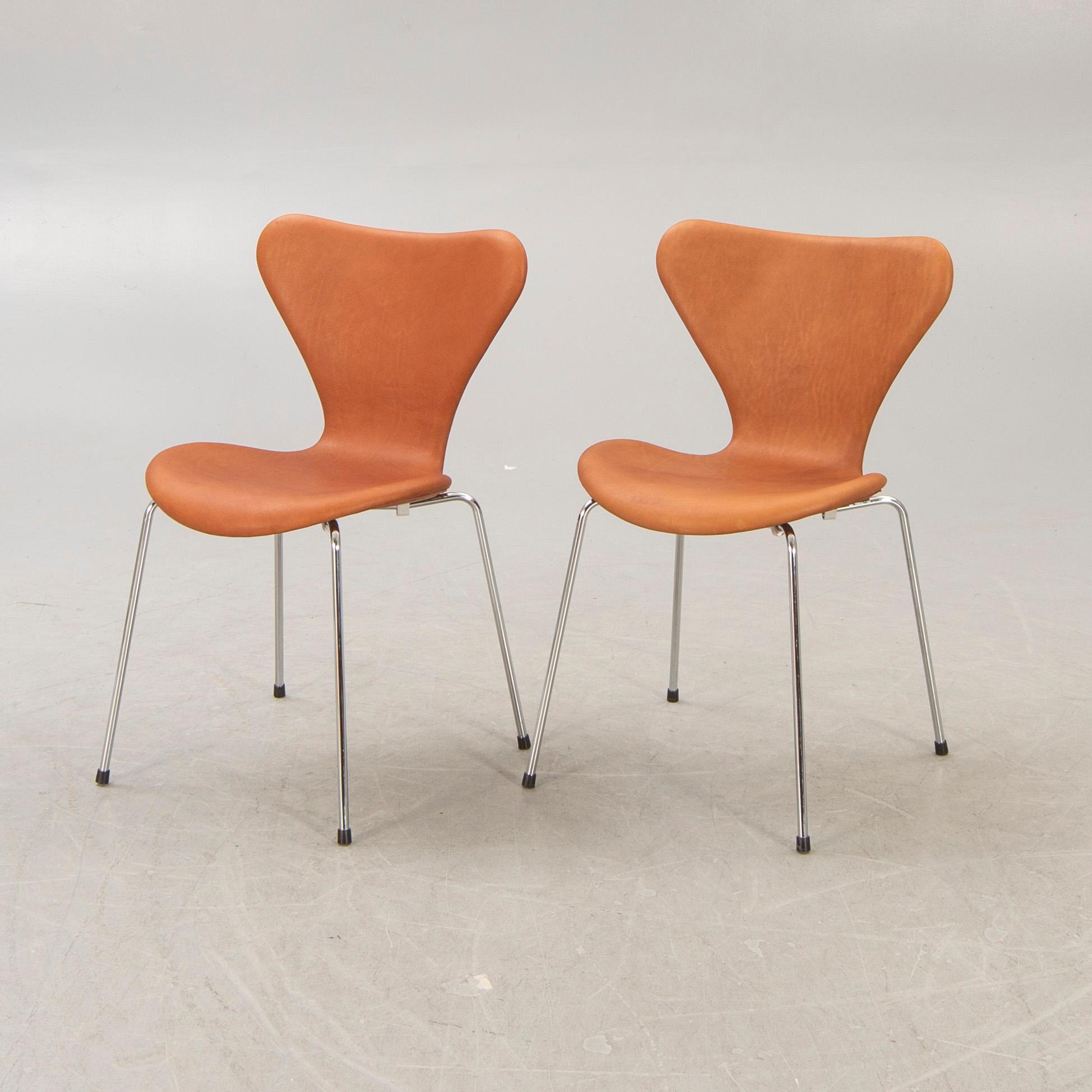 Arne Jacobsen, chairs, 6 pcs, "Sjuan", for Fritz Hansen, Denmark.