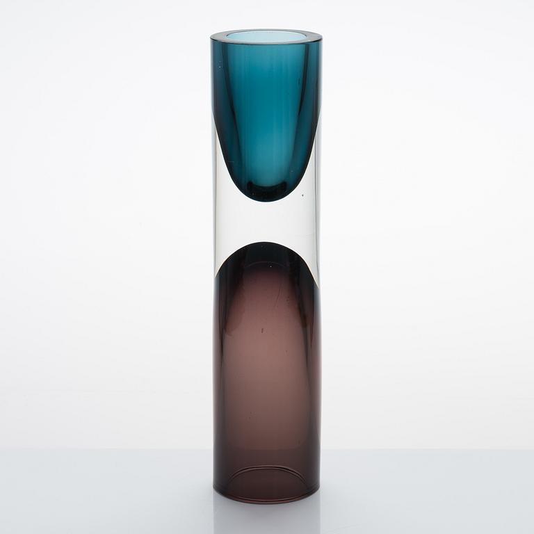 Tapio Wirkkala, Vas, 3892, "Double-Headed", signerad Tapio Wirkkala -56. Iittala, Finland 1955-1968.