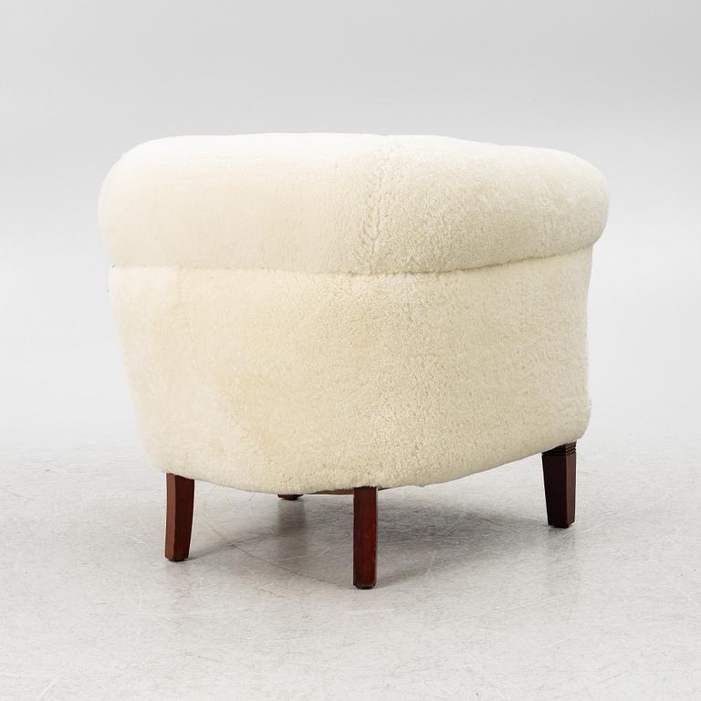 Armchair, first half of the 20th century.