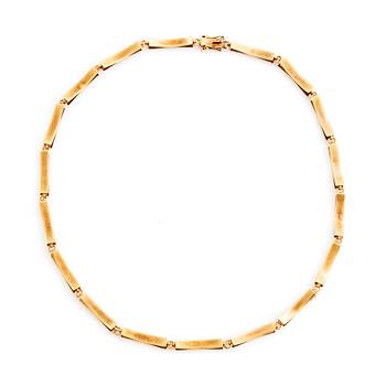 64. Bengt Liljedahl, An 18K gold necklace, Stockholm 1989.