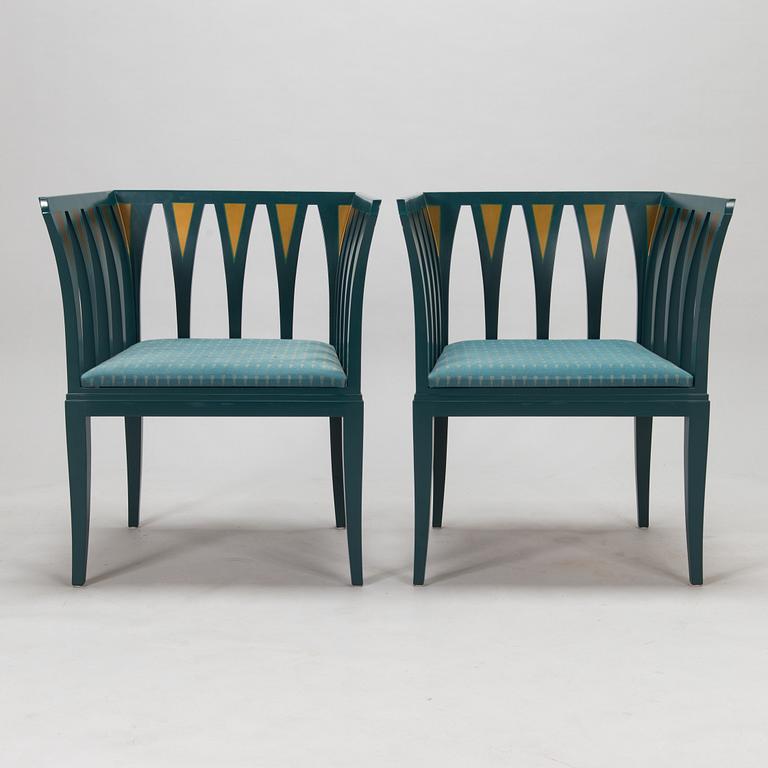 Eliel Saarinen, A pair of "The Blue Chair" armchairs Adelta, Finland 1983.