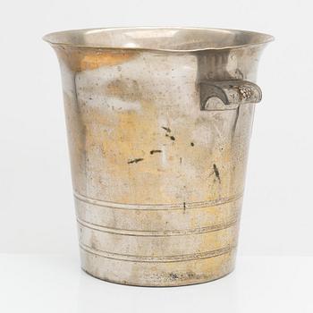 A Champagne cooler bucket, Vautrain, Argit, France.