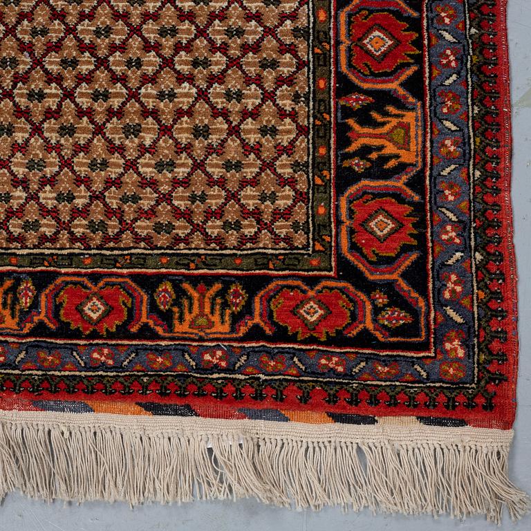 A RUG, Kurdistan, ca 190 x 100 cm.