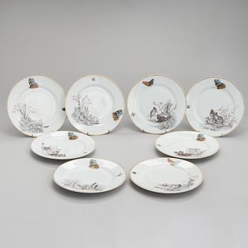 Set of eight Russin porcelain plates for Kornilov Brothers 1884-1917.