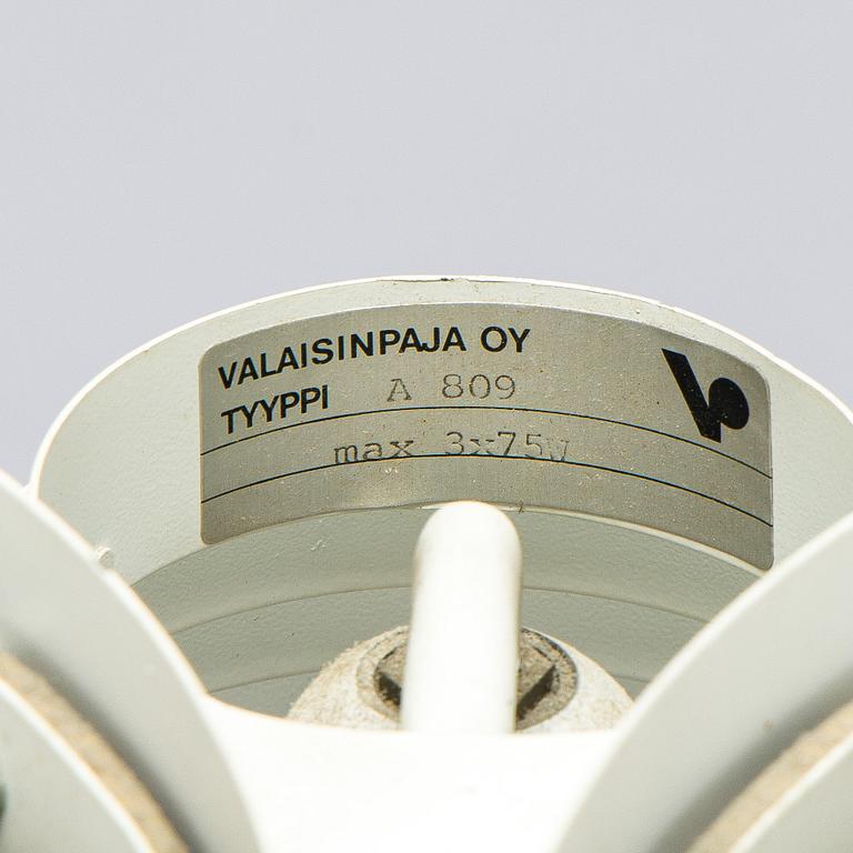 Alvar Aalto, a late 20th century 'A809' floorlamp for Valaisinpaja.