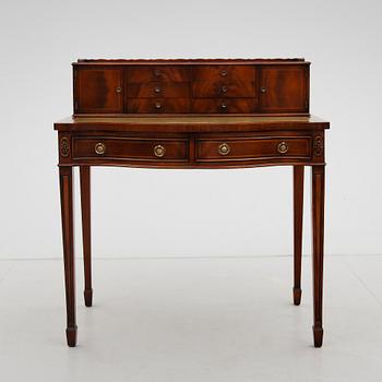 DAMSKRIVBORD, Sheratonstil, England, 1900-talets andra hälft.