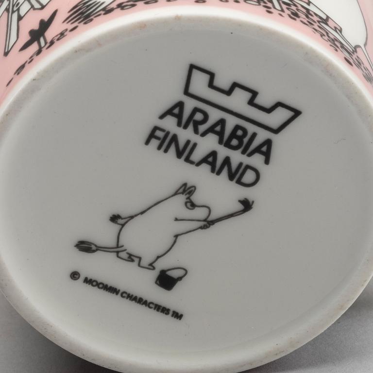 MUMINMUGGAR, 4 st samt BURK med lock, porslin, Moomin Characters, Arabia, 1990-2010-tal.