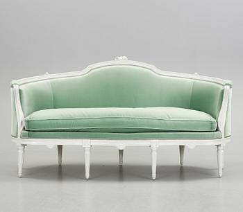 SOFFA, gustaviansk stil. 1900-tal.