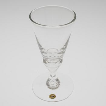 VINGLAS, 12 st, "Slottet", Tomas Harila Carlgren och Lars Sjöberg, Reijmyre Glasbruk.