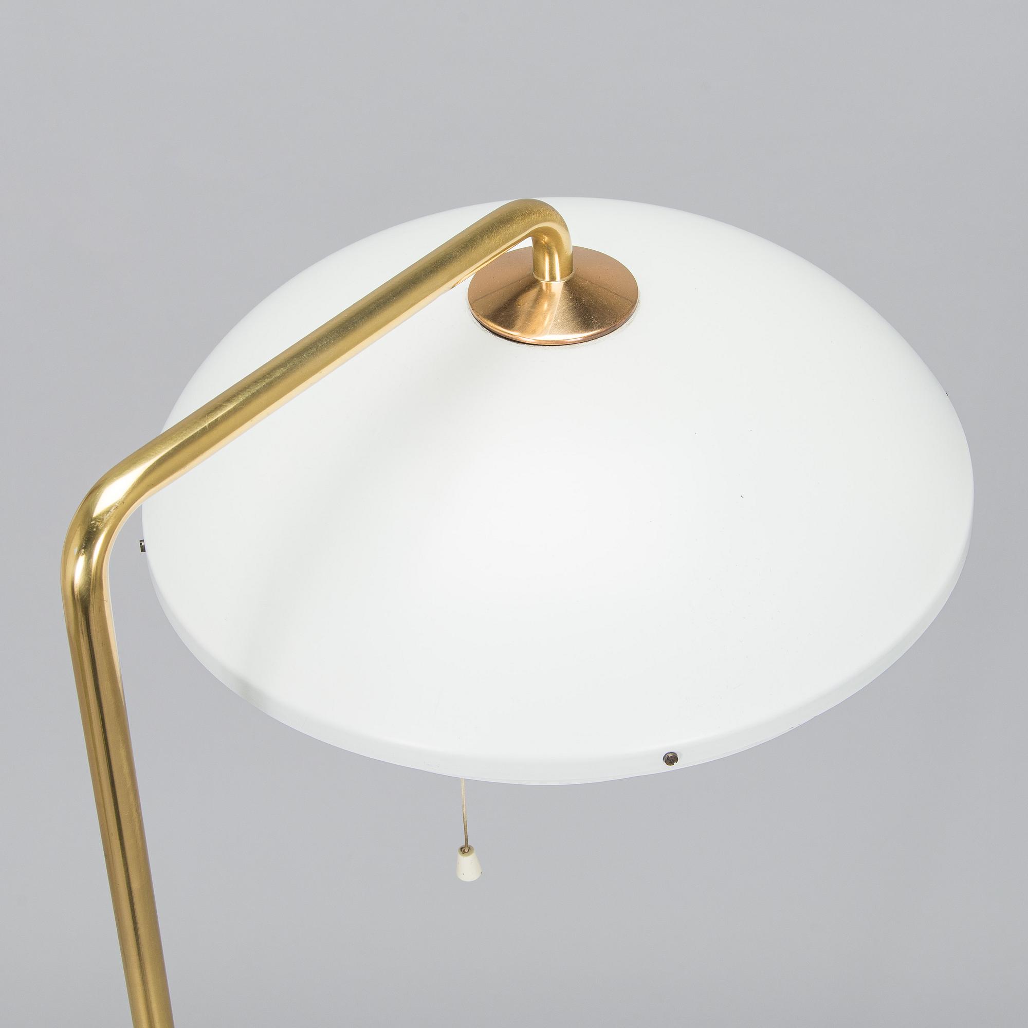 Alvar Aalto, golvlampa, A811, Valaistustyö.