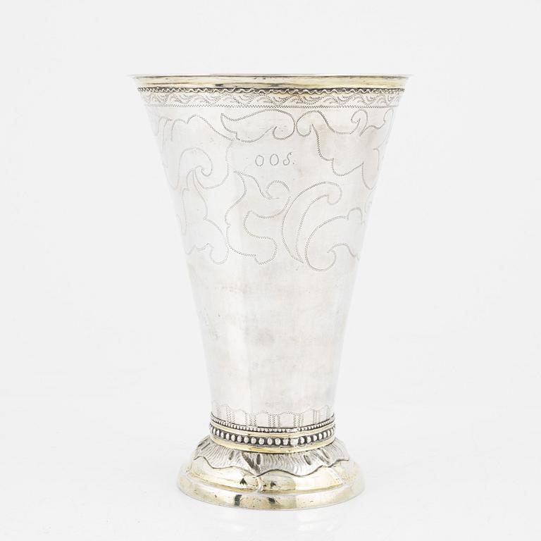 A Swedish parcel-gilt silver beaker, mark of Erik Lemon, Uppsala 1795.