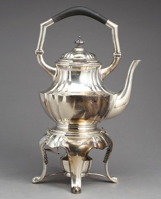 TEKÖK, silver, svenska kontrollstämplar, 1900-tal. Total vikt ca 1799g.