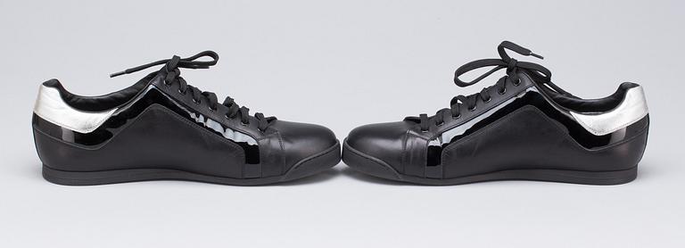 SKOR, Louis Vuitton.