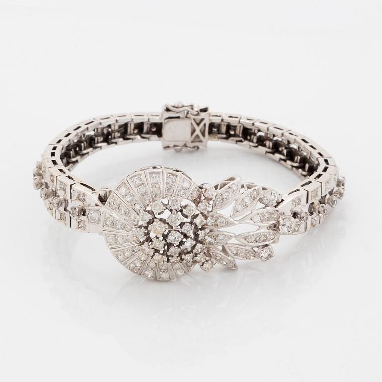 White gold and brilliant-cut diamond bracelet.