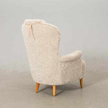 Carl Malmsten, Armchair "Farmor", second half of the 20th century.
