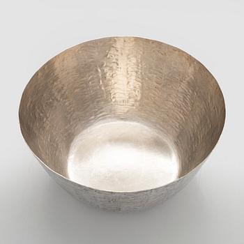 Tapio Wirkkala, A silver bowl, Kultakeskus Hämeenlinna 1977.