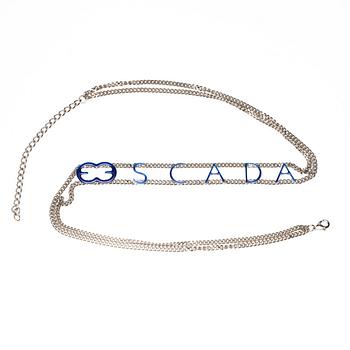 SKÄRP, Escada.