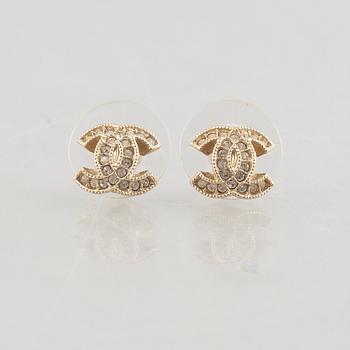 Chanel, a pair of earrings, 2017.