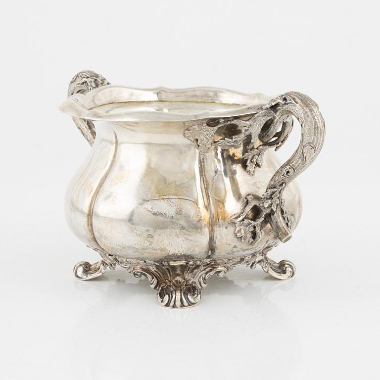 A Rococo revival Swedish silver sugarbowl bearing the mark of Gustaf Möllenborg, Stockholm, 1853.