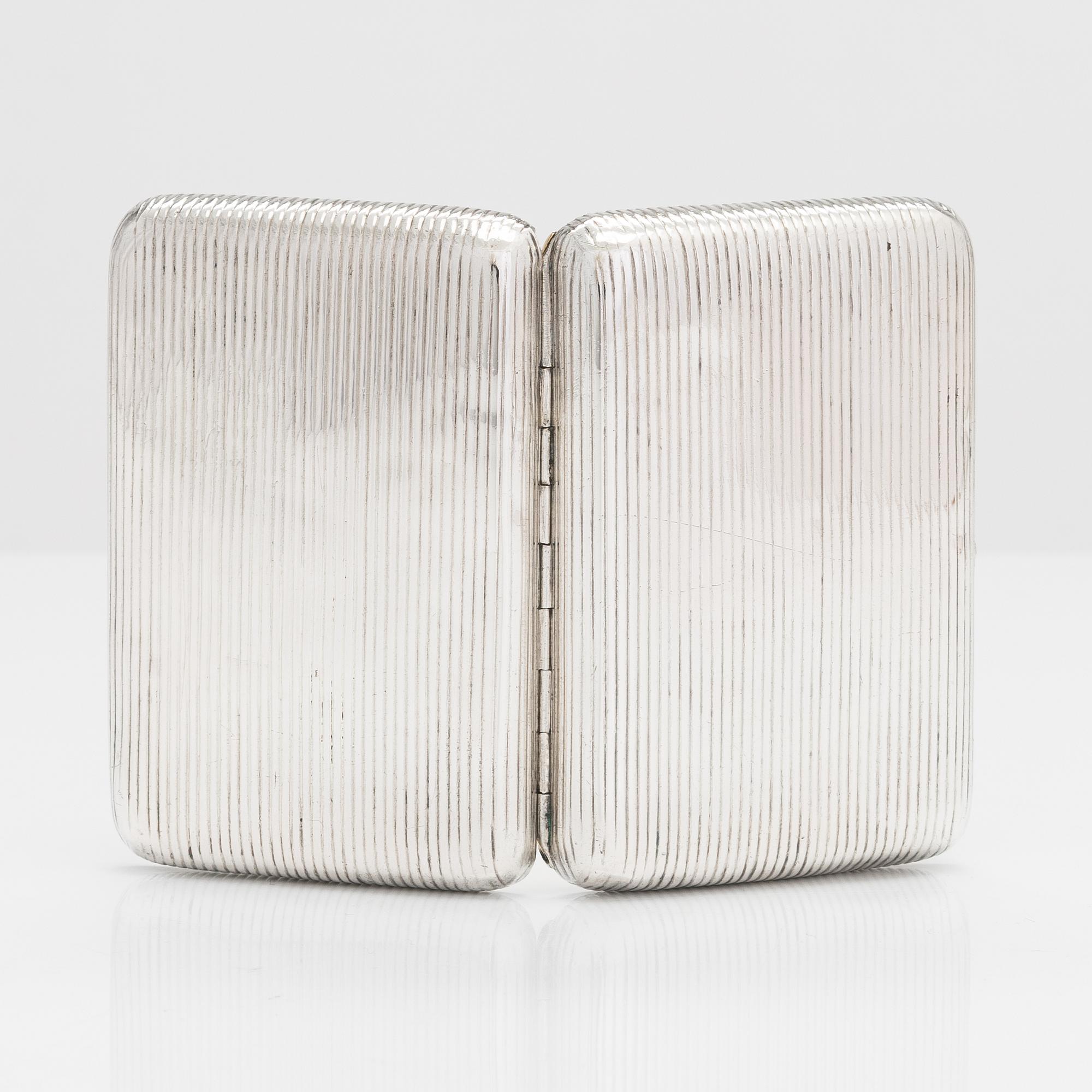 A silver cigarette case, Moscow 1886. Unidentified maker's mark.