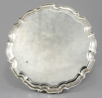 BRICKA, silver, Birmingham, 1961, vikt ca 1030 g.