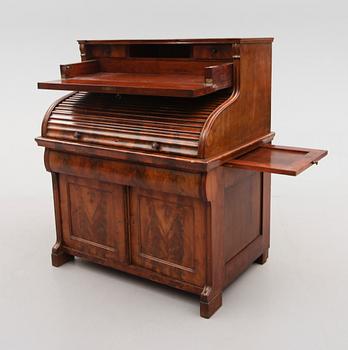 SKRIVBORD, 1800-talets mitt.