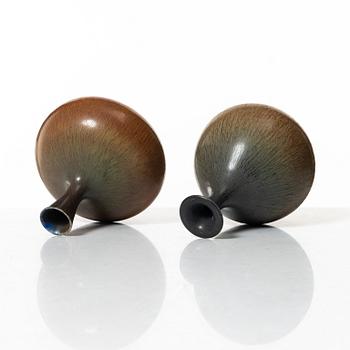 Sven Wejsfelt, two unique stoneware vases, Gustavsberg Studio 2000.