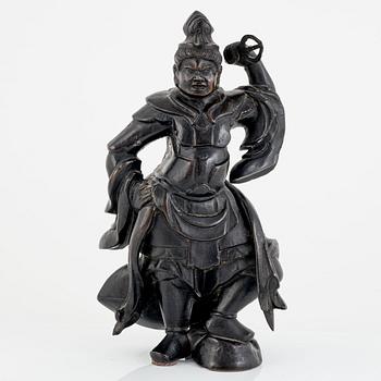A bronze sculpture of a warrior, Meiji period (1868-1912).