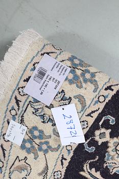 A rug, Nain, part silk, diameter ca 140 cm.