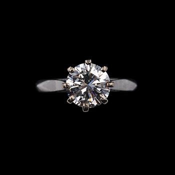 522. A RING,  a brilliant cut diamond 2,00 ct. River/vvs1 Certificates; Kultakeskus and Monickendam Diamond and SJL.