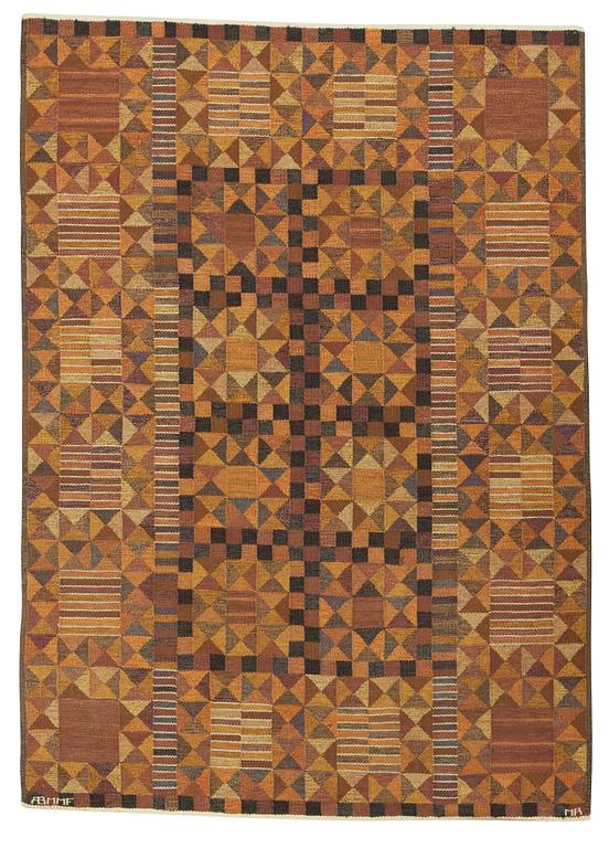 Marianne Richter, A CARPET. "Rubirosa, brun". Tapestry weave. 247 x 175,5 cm. Signed AB MMF MR.