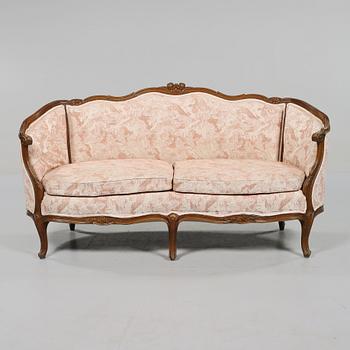 SOFFA, rokokostil, omkring 1900-talets mitt.