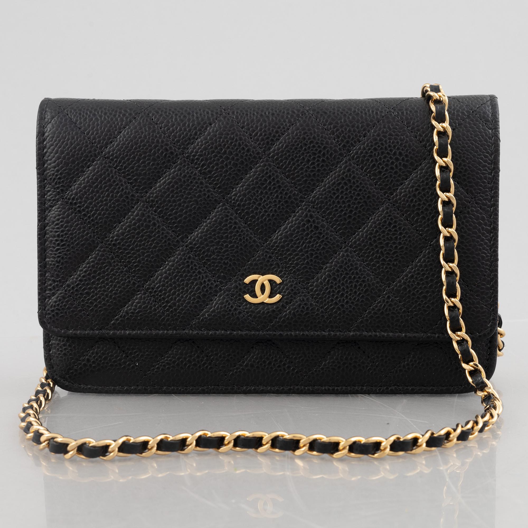 Chanel, bag, "O-Mini Sac / Wallet on Chain", 2019.