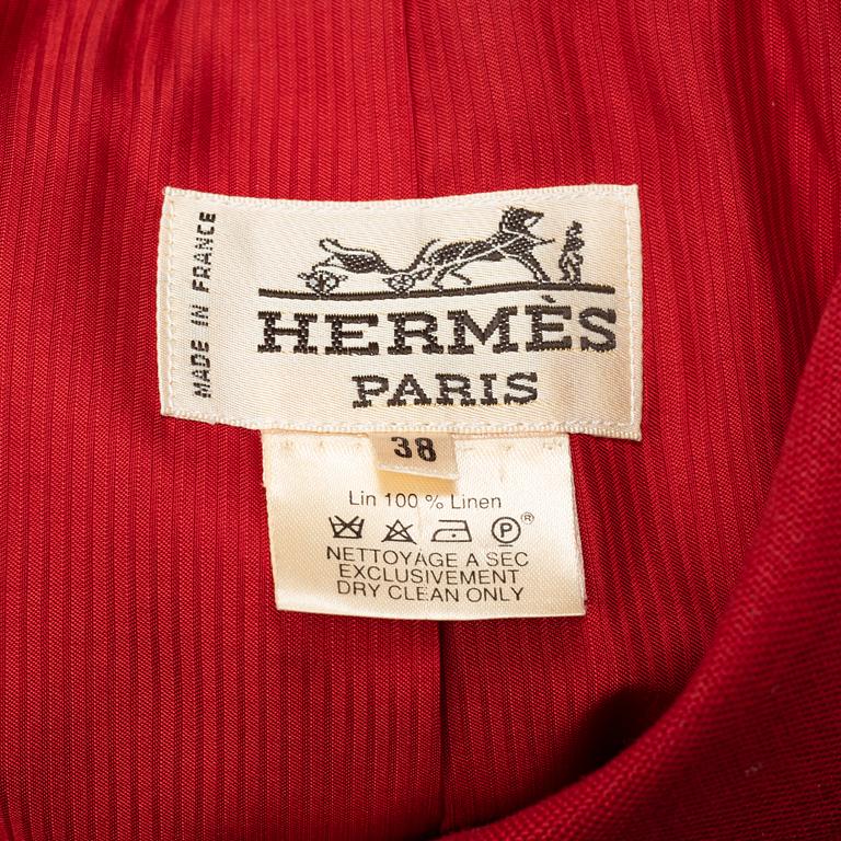 Hermès, a red linen jacket, french size 38.