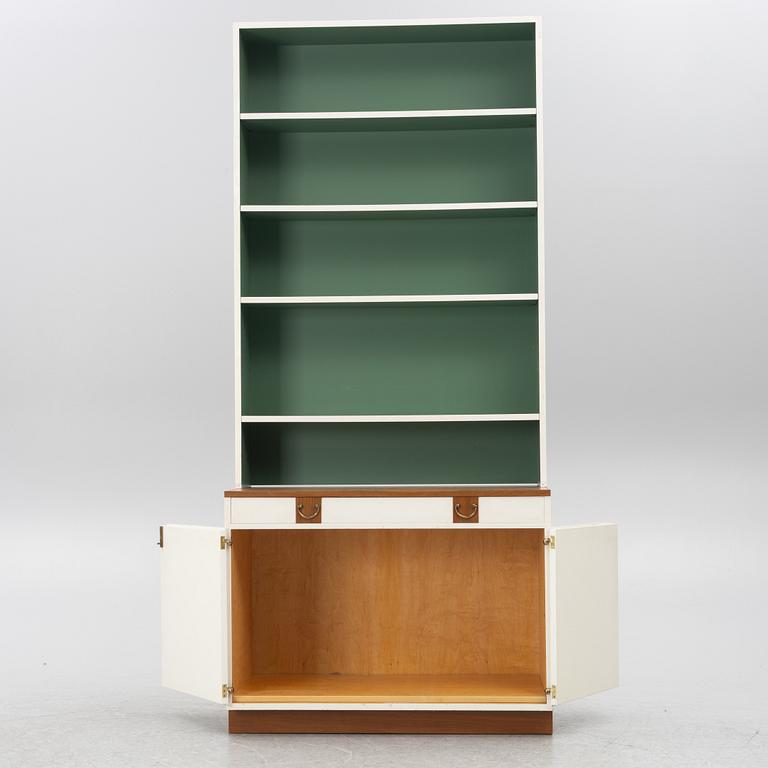 Josef Frank, a model 'B2255' bookcase, Firma SVenskt Tenn, Sweden, before 1985.
