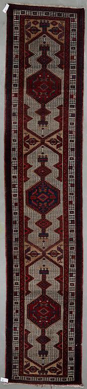 GALLERIMATTA, Sarab. Ca 450x93 cm.