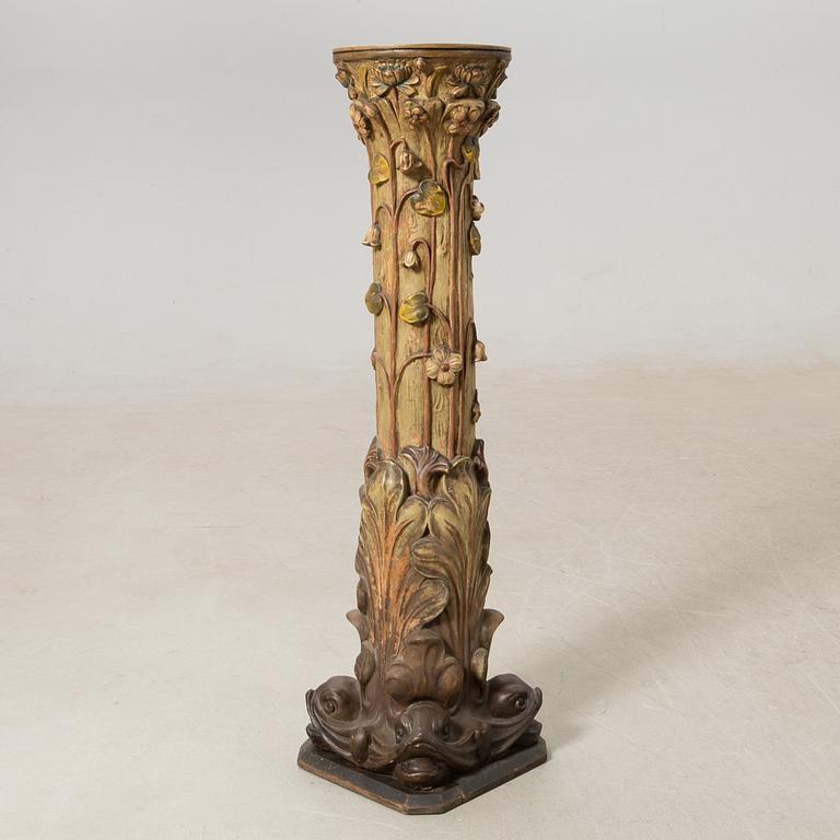 Pedestal, Art Nouveau early 20th century.
