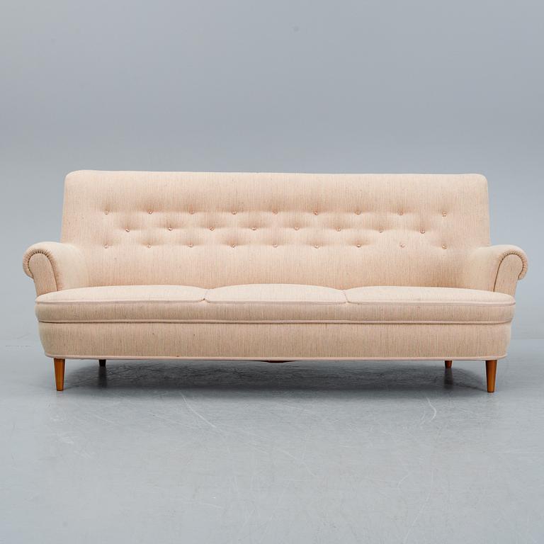 A 'Hemmakväll' sofa by Carl Malmsten, second half of the 20th Century.