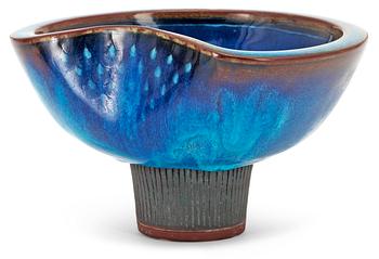 459. A Wilhelm Kåge 'Farsta' stoneware bowl, Gustavsberg 1950's.